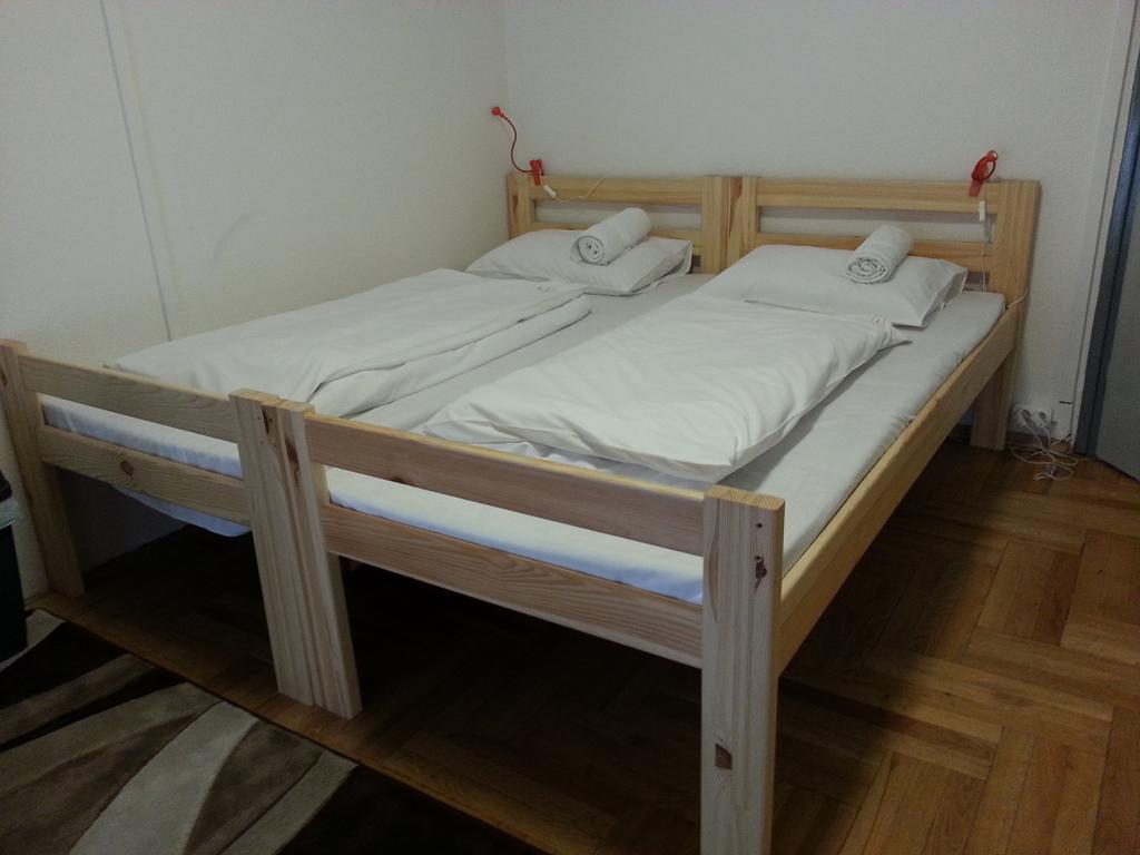 Walking Bed Budapest Hostel Budapeste Quarto foto