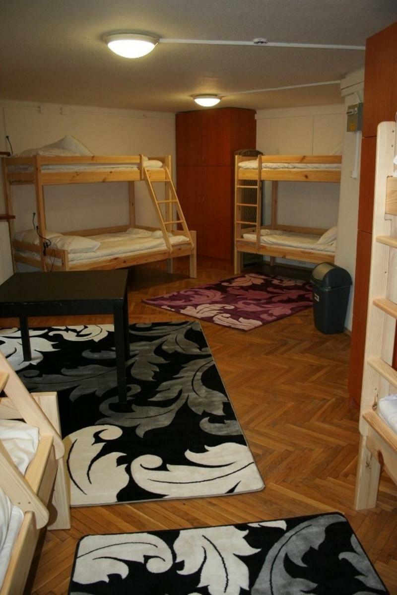 Walking Bed Budapest Hostel Budapeste Exterior foto